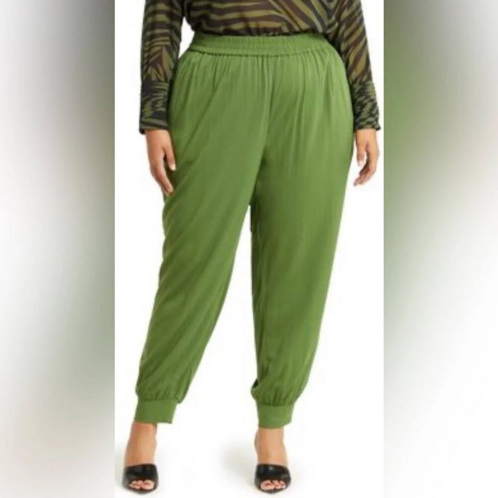 11 Honore Green Jogger Style Pant Plus Size 2X Comfy Classic